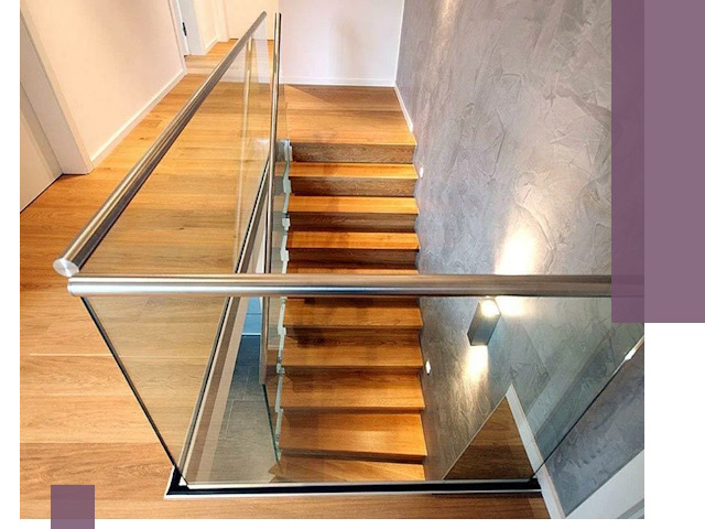 Перила для лестницы в доме — изготовление и монтаж в Архангельске