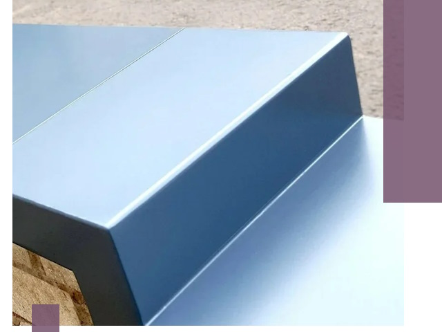 Крышки на парапет в Архангельске: изготовление и монтаж под ключ